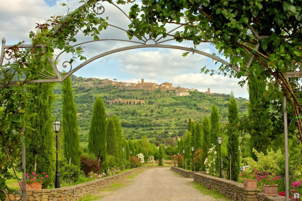 Mengulas Film Under the Tuscan Sun